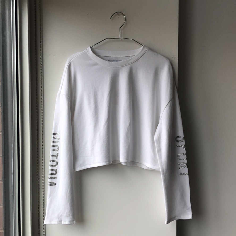 NWT Victoria Sport Long Sleeve Fleece Lined Top!